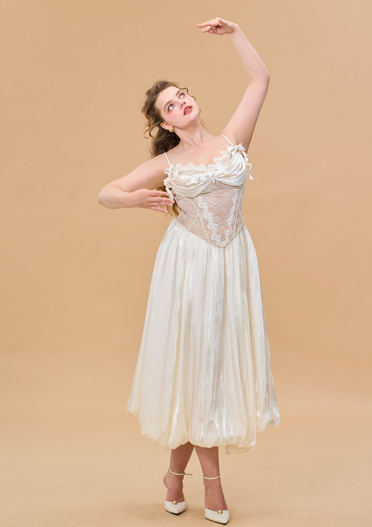 Curve & Plus White Butterfly Flora Skirt