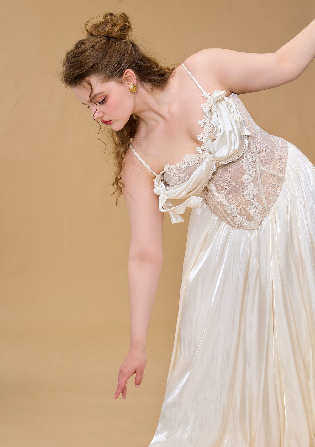 Curve & Plus White Butterfly Flora Skirt