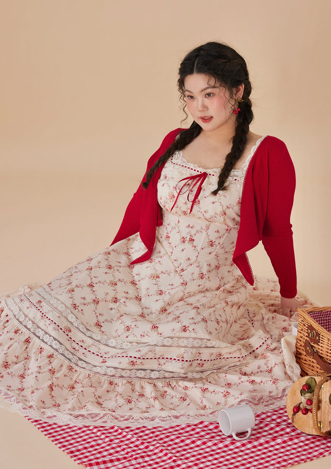 Curve &amp; Plus Strawberry Farm Knit Cardigan