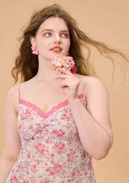 Curve &amp; Plus Tuberose Rose Beauty Dress