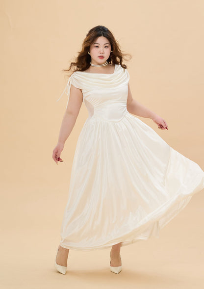 Curve &amp; Plus &quot;Crash Landing On You&quot; Dress