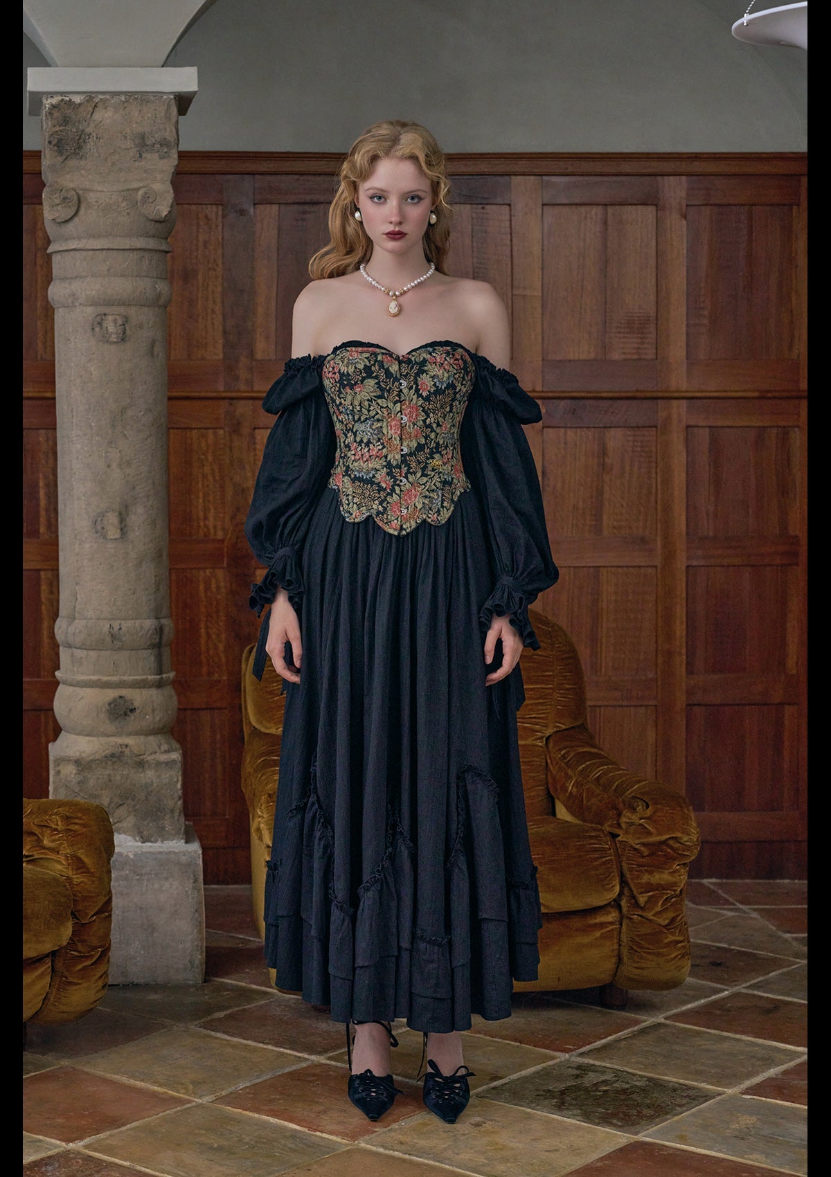 Flower &amp; Mirror Corset