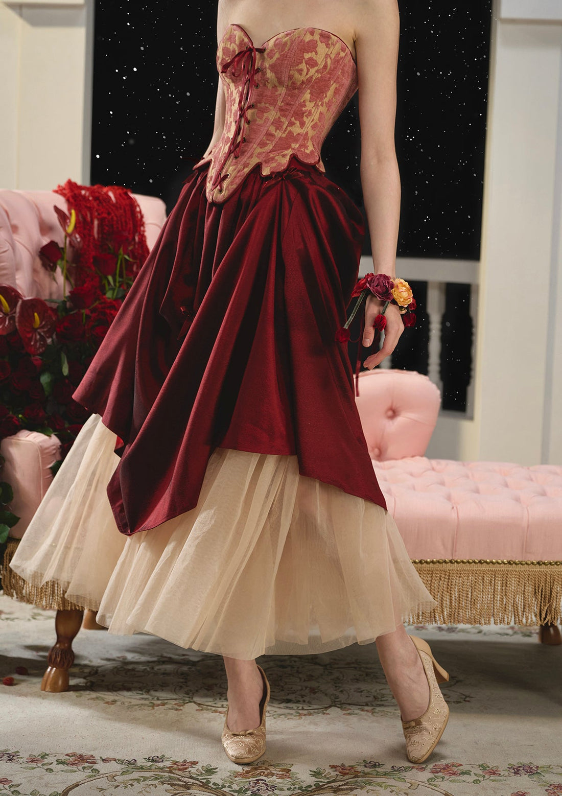 Curve &amp; Plus A Renaissance of Grace Skirt