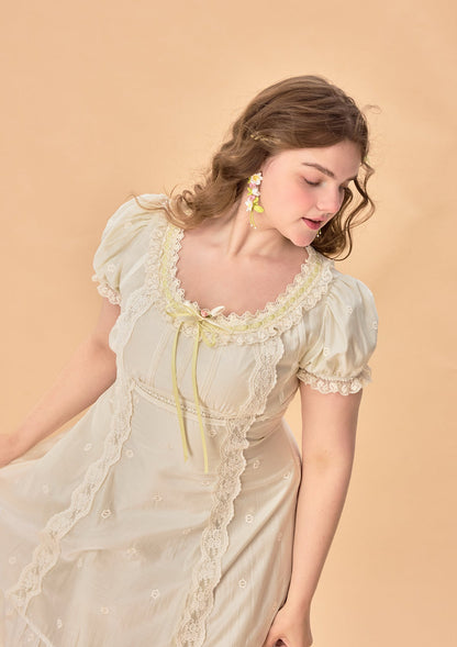 Curve &amp; Plus Green Grapes Dress