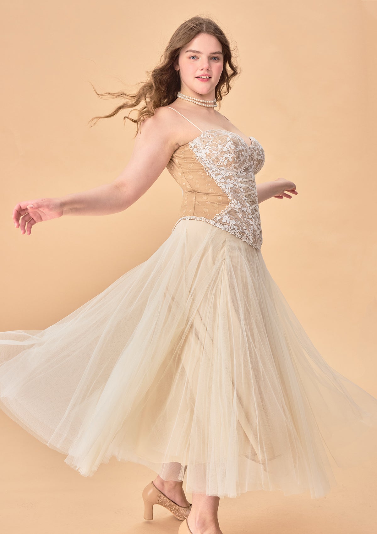 Curve &amp; Plus &quot;White Moon, Weaving Dreams&quot;Gauze Skirt