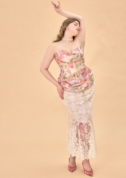 Curve &amp; Plus Floral Mirror Skirt