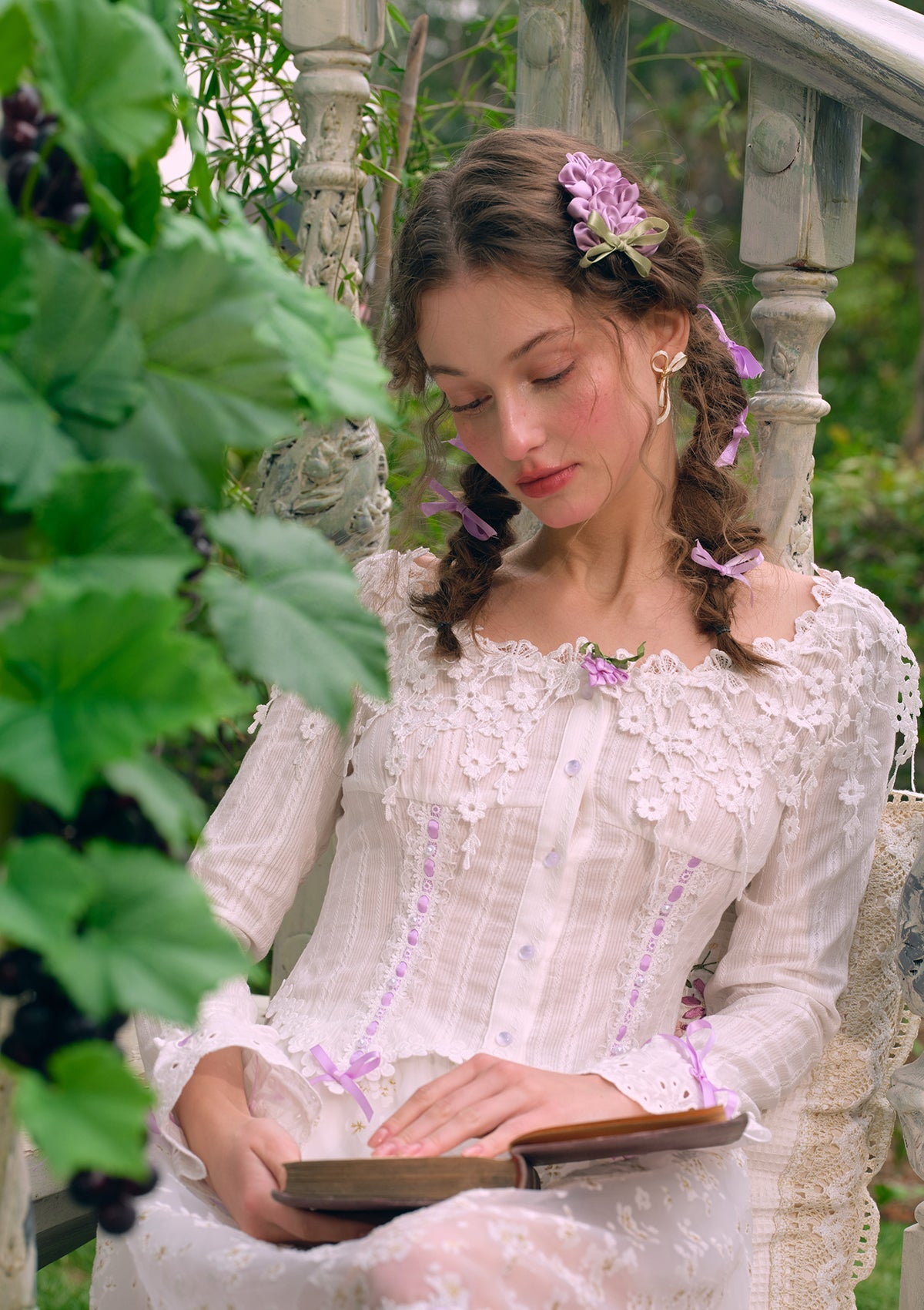 Flower Vine &amp; Wind Song Top
